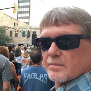 Meet your Posher, Timothy